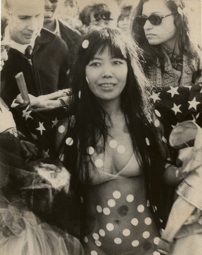 Kusama Bust Out Happening 69 Web 634